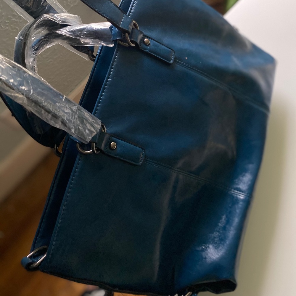 Blue Tote - Picture 3 of 7